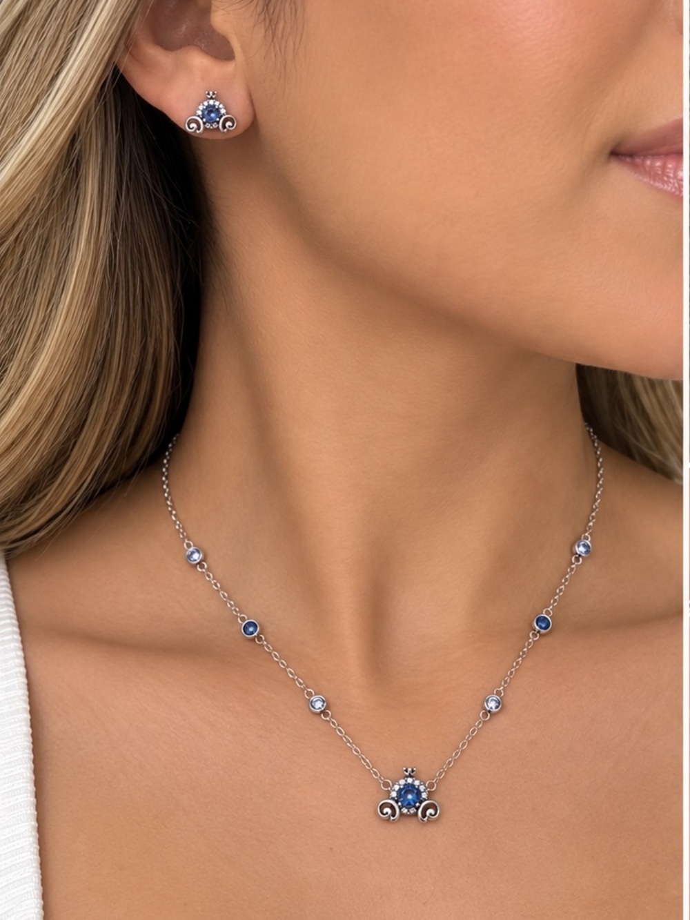 Second Hand 👏🏻Pandora Silver Necklace 925 with Blue and White Gems 45CM earrings